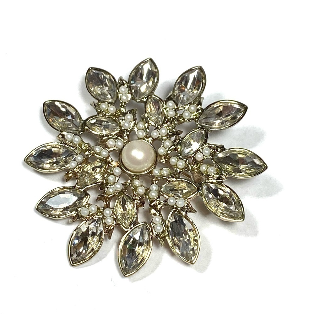 Vintage Brooch Snowflake Starburst Rhinestone Faux Pearls Silver Tone